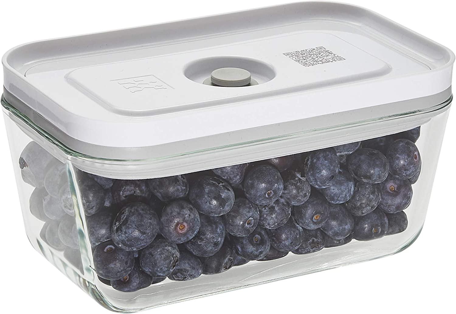 ZWILLING Fresh & Save Medium Glass Airtight Food Storage Container, Meal Prep Container, Food Saver