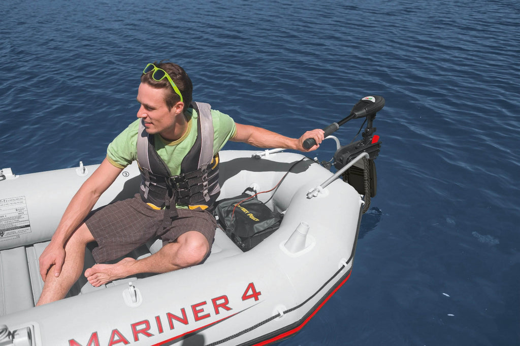 Challenger 3 Inflatable Raft Boat Set &amp; 2 Eight Speed Trolling Motors