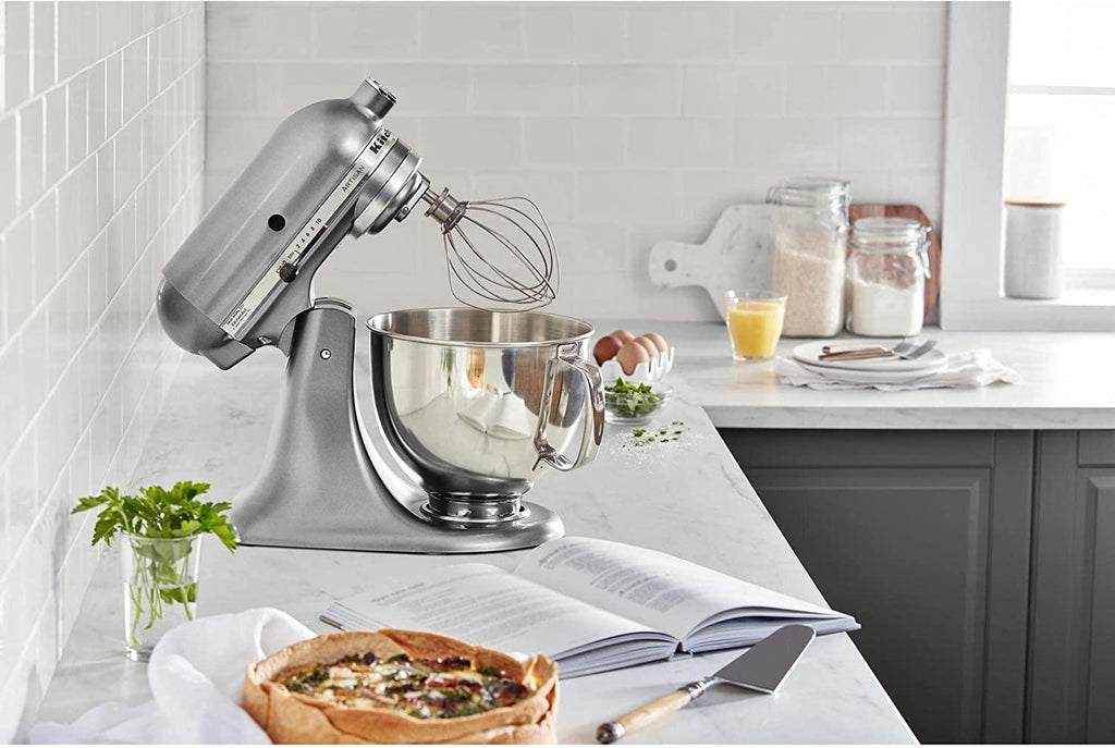 KitchenAid KSM150PSCU Artisan Series 5-Qt. Stand Mixer with Pouring Shield - Contour Silver