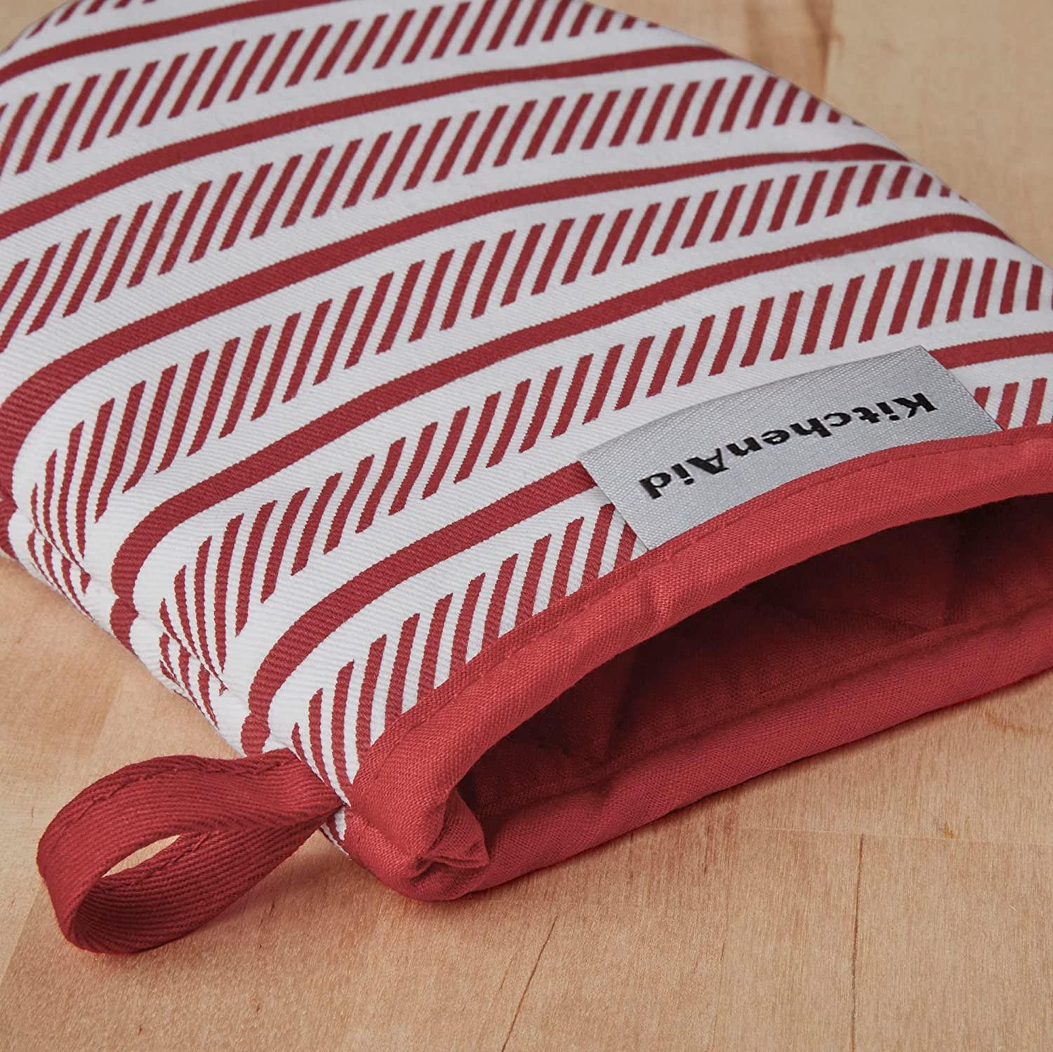 KitchenAid Albany Mini Cotton Oven Mitts with Silicone Grip, 5.5"x8", Passion Red 2 Count