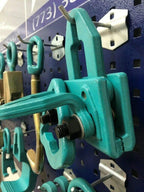 This Set Comes with: 1 1 Heavy Duty MO CLAMP Style MCL5616 Door JAMB Post Puller Twister Tool CLAMP 5616 2 1 MO CLAMP Style MCL5623 HinPlate 5623 Heavy Duty 3 1 MO-Clamp Style 4056 Narrow Dra