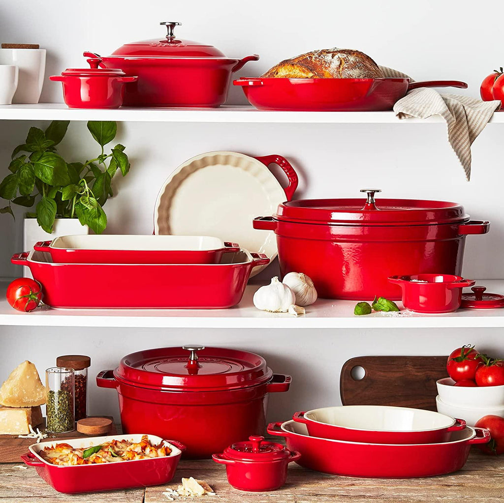 STAUB Ceramics Bakeware-Pie-Pans Dish, 9-inch, Cherry