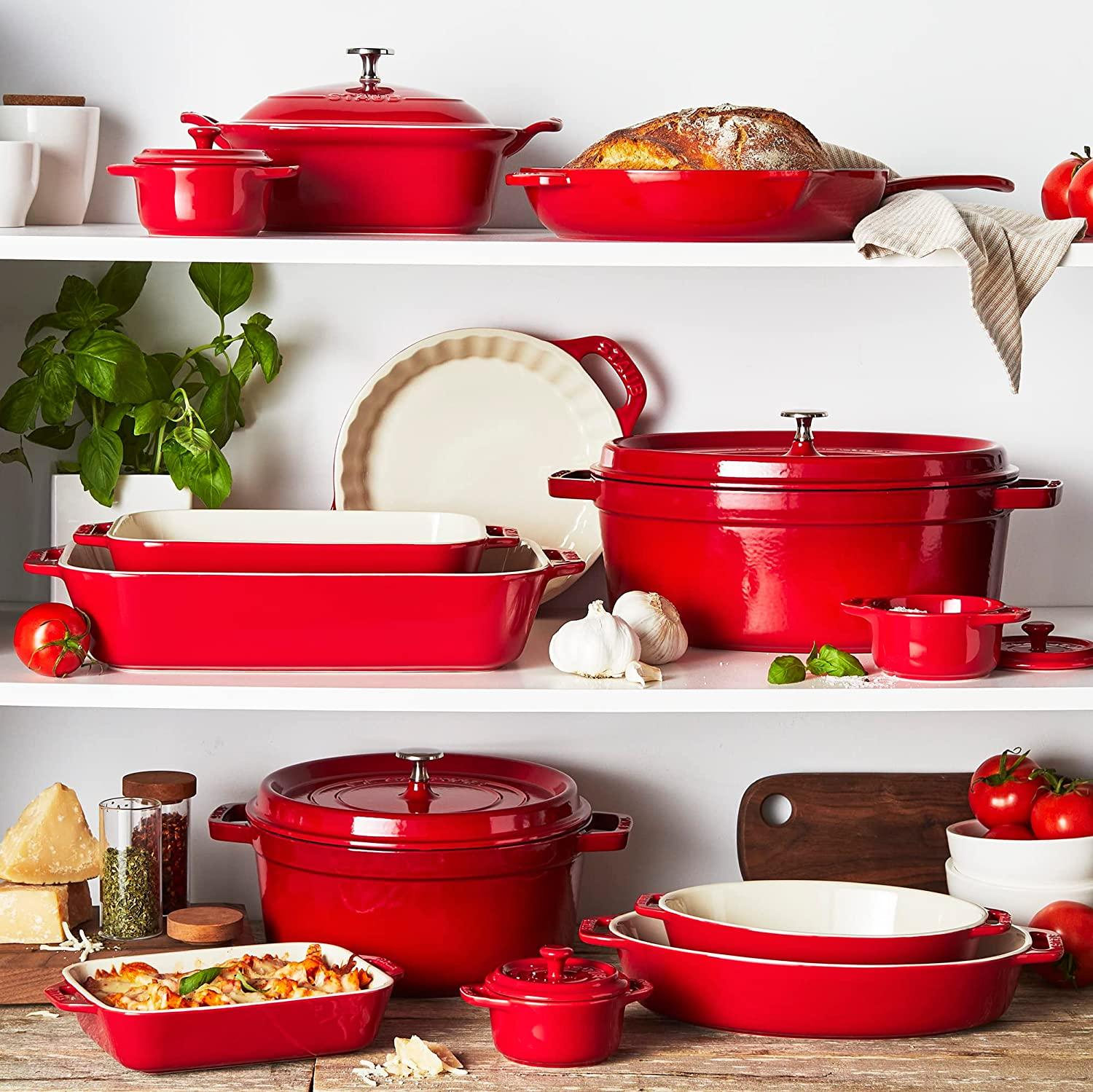 STAUB Ceramics Bakeware-Pie-Pans Dish, 9-inch, Cherry