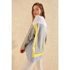 oversized knitted sweatshirt