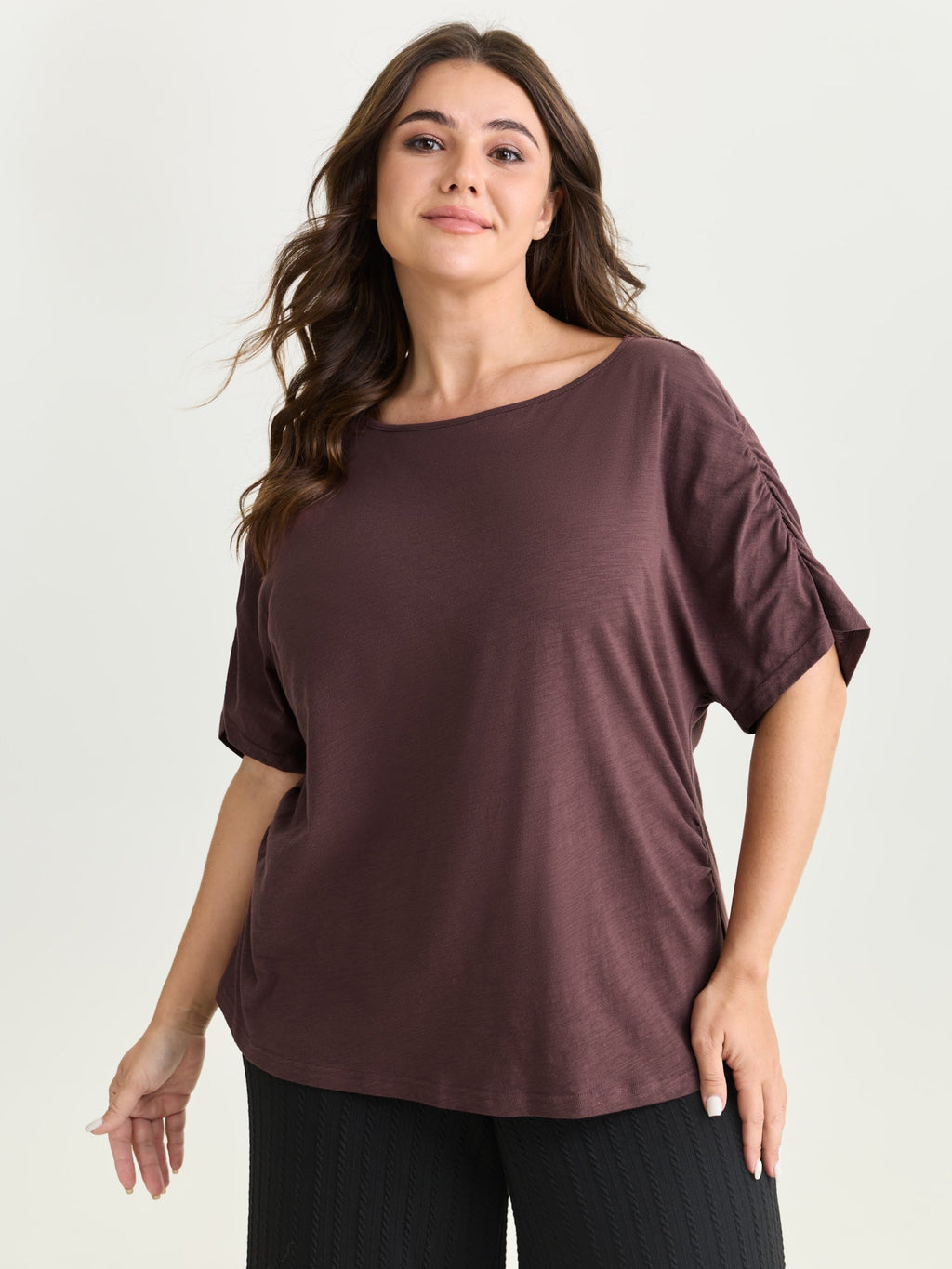 Lace Trim Plain Curvy Hem Knit Top