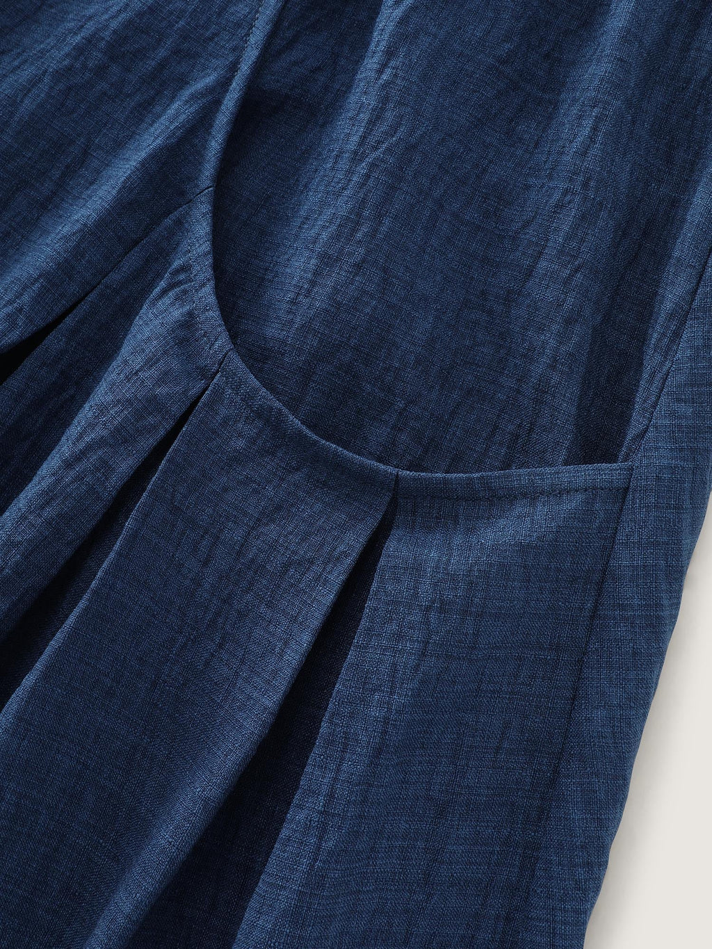 Drop Pockets Pleated Maxi Skirt
