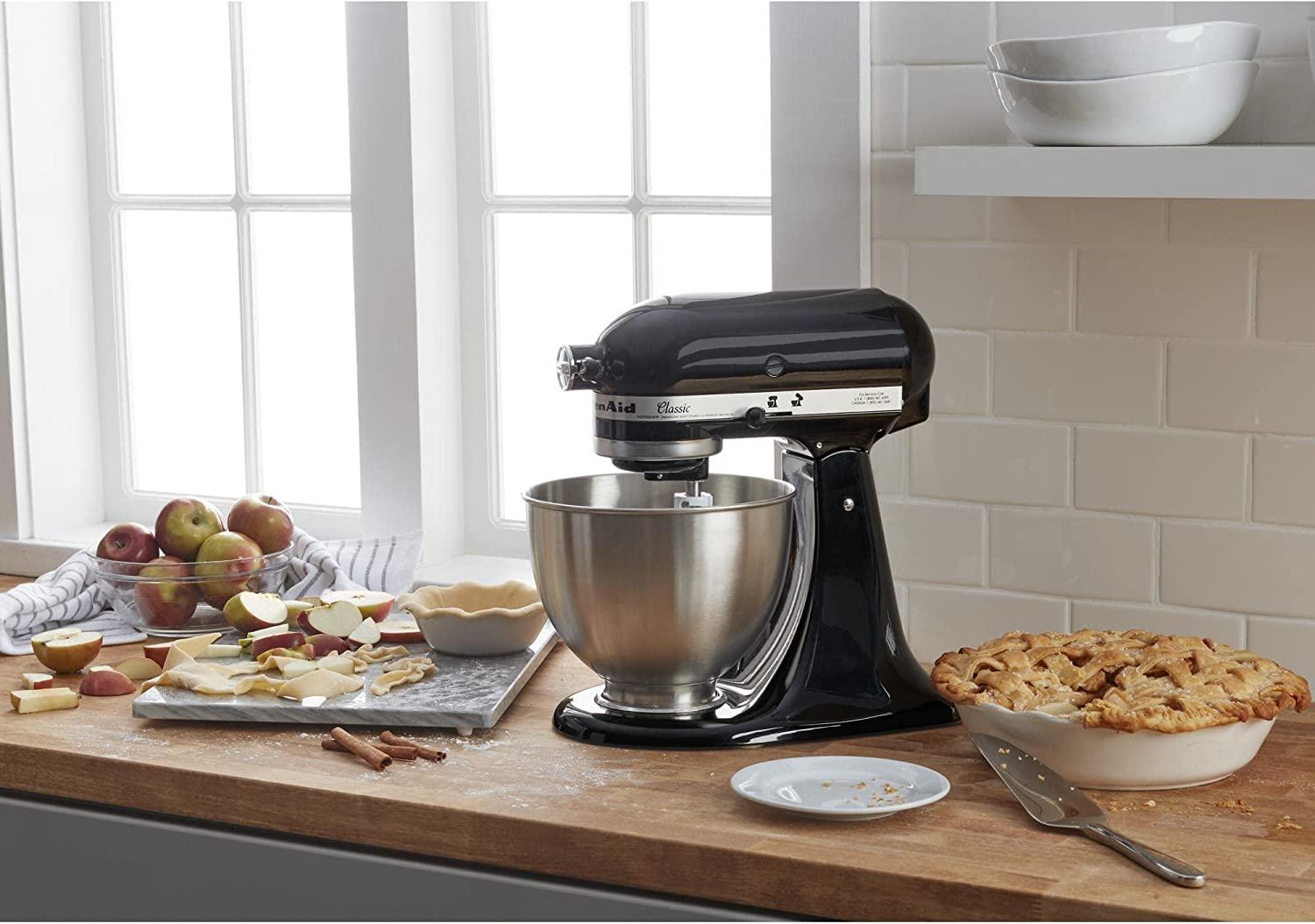 KitchenAid Classic Series Stand Mixer, 4.5 Q, Onyx Black