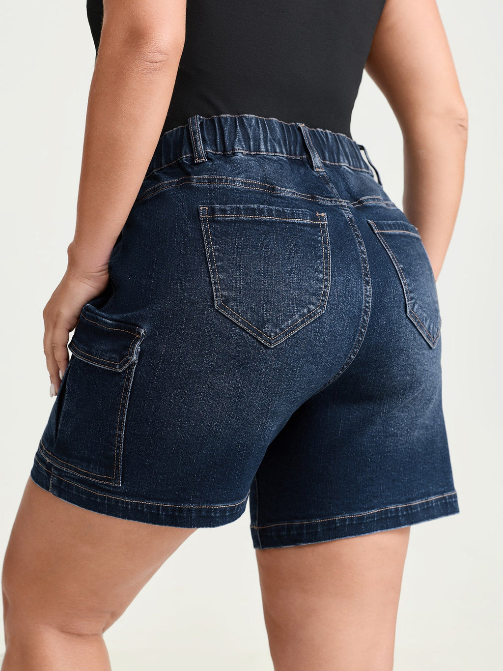 Pull-On Elastic Waistband Pockets Denim Shorts