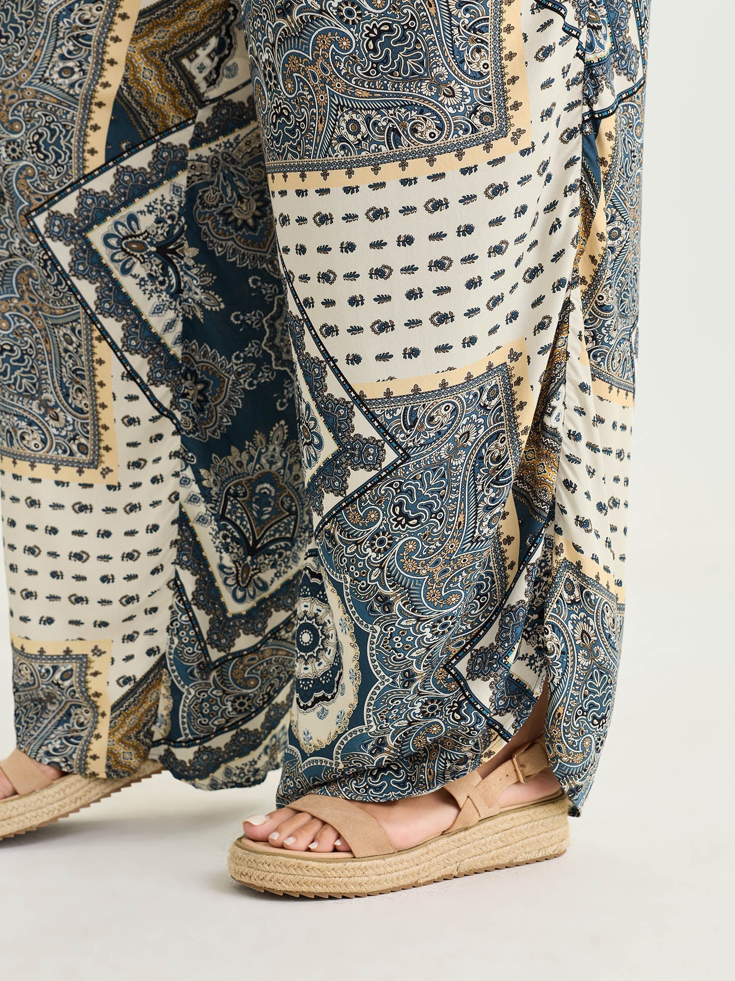 Supersoft Geometric Print Shirred Waist Pants