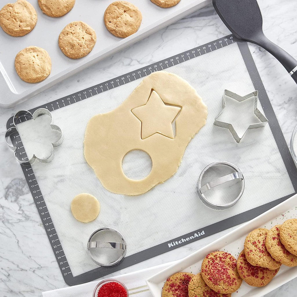 KitchenAid Nonstick Aluminized Steel Baking Sheet, 13x18-Inch, Silver