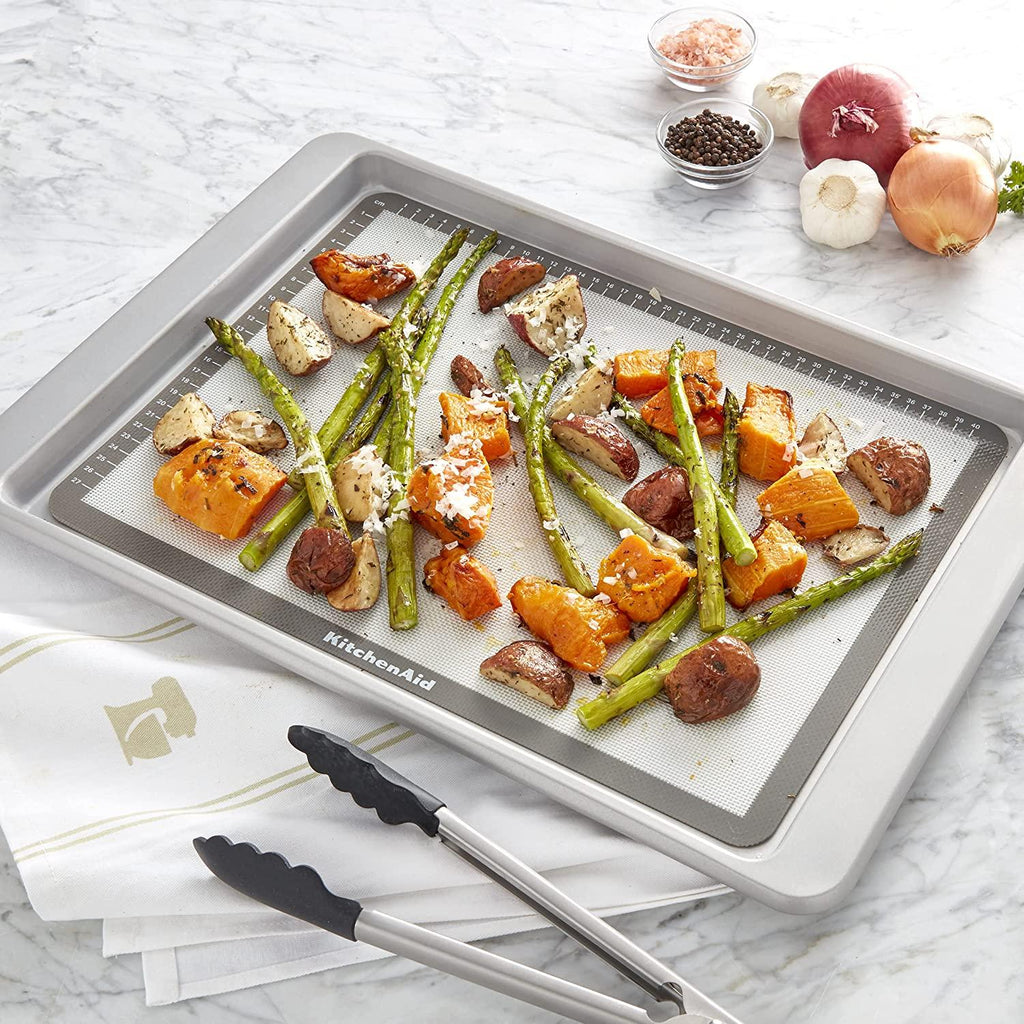KitchenAid Nonstick Aluminized Steel Baking Sheet, 13x18-Inch, Silver