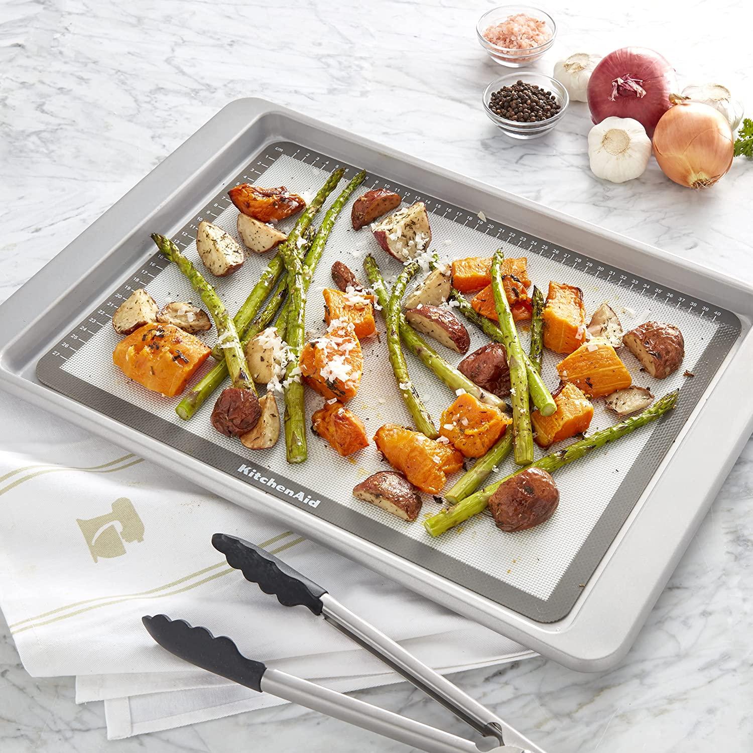 KitchenAid Nonstick Aluminized Steel Baking Sheet, 13x18-Inch, Silver