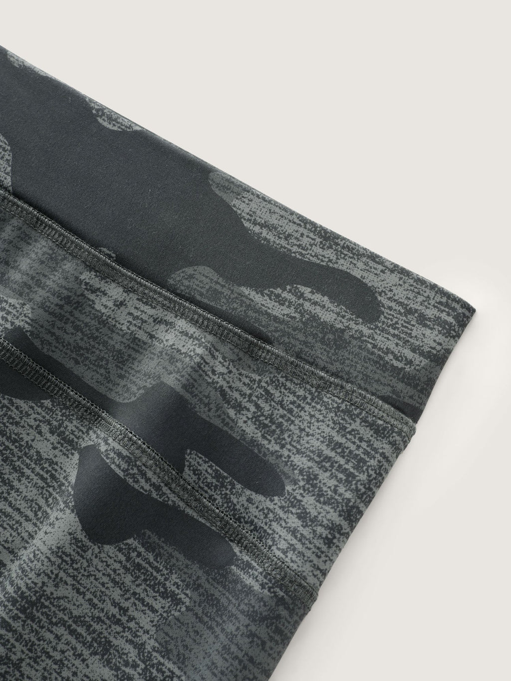 Geometric Print Stretchy Skinny-Fit Pants