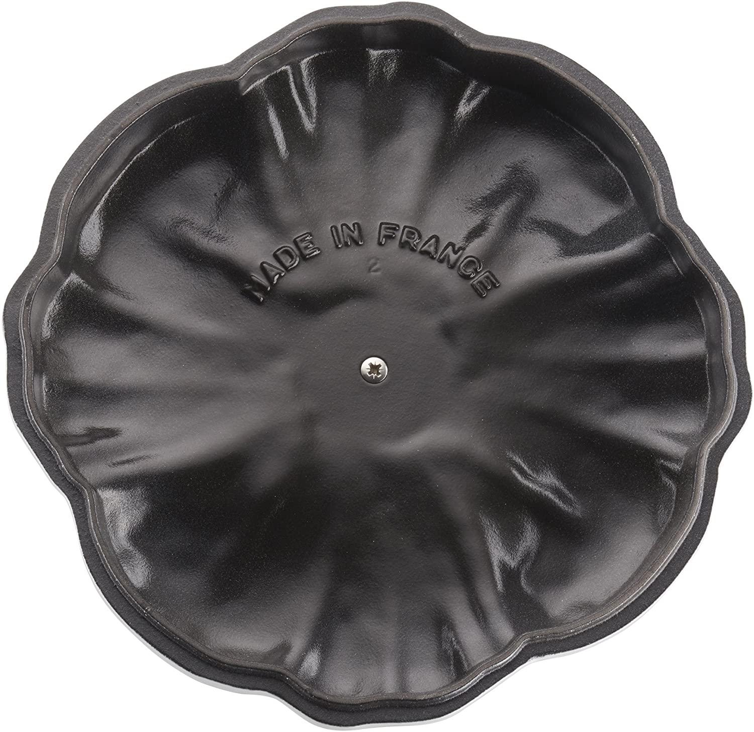 Staub Cast Iron 3.5 Qt Pumpkin Dutch Oven, Cocotte, White, Made in France