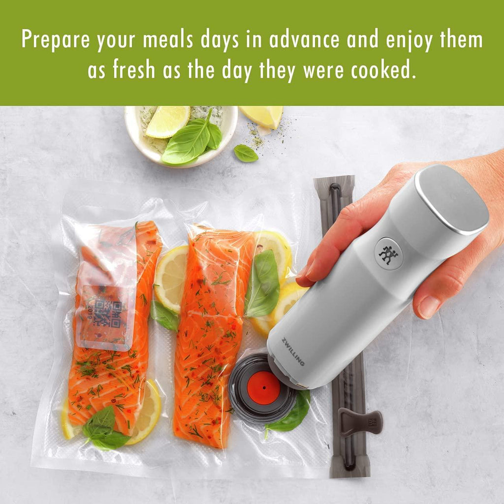 ZWILLING Fresh & Save 30-Piece Small Vacuum Sealer Bags, 1/2 Gallon Reusable Snack Bags, Meal Prep