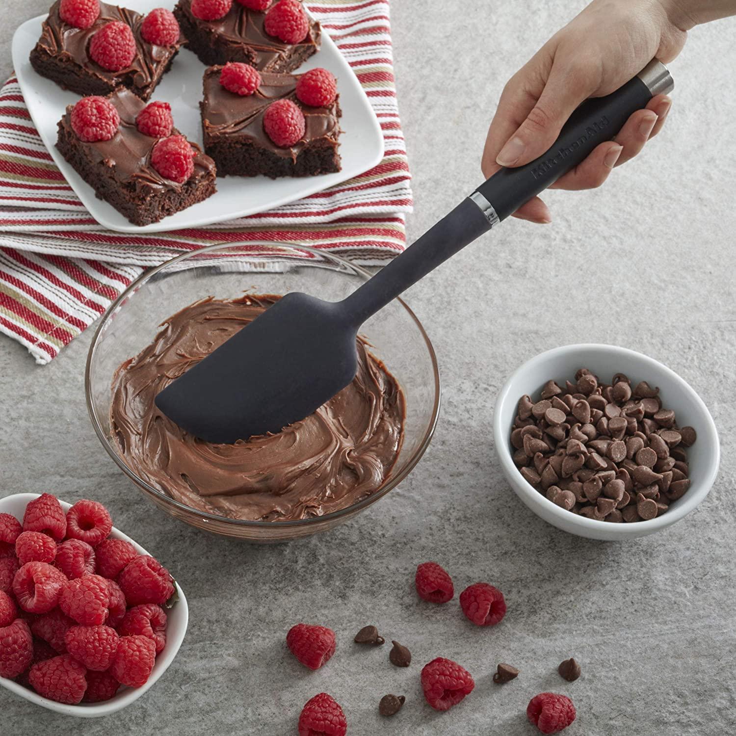 KitchenAid KO031OHOBA Gourmet Scraper Spatula, one size, Matte Black