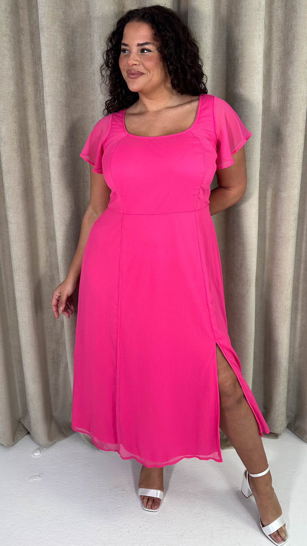 CurveWow Square Neck Tie Back Midi Dress Pink