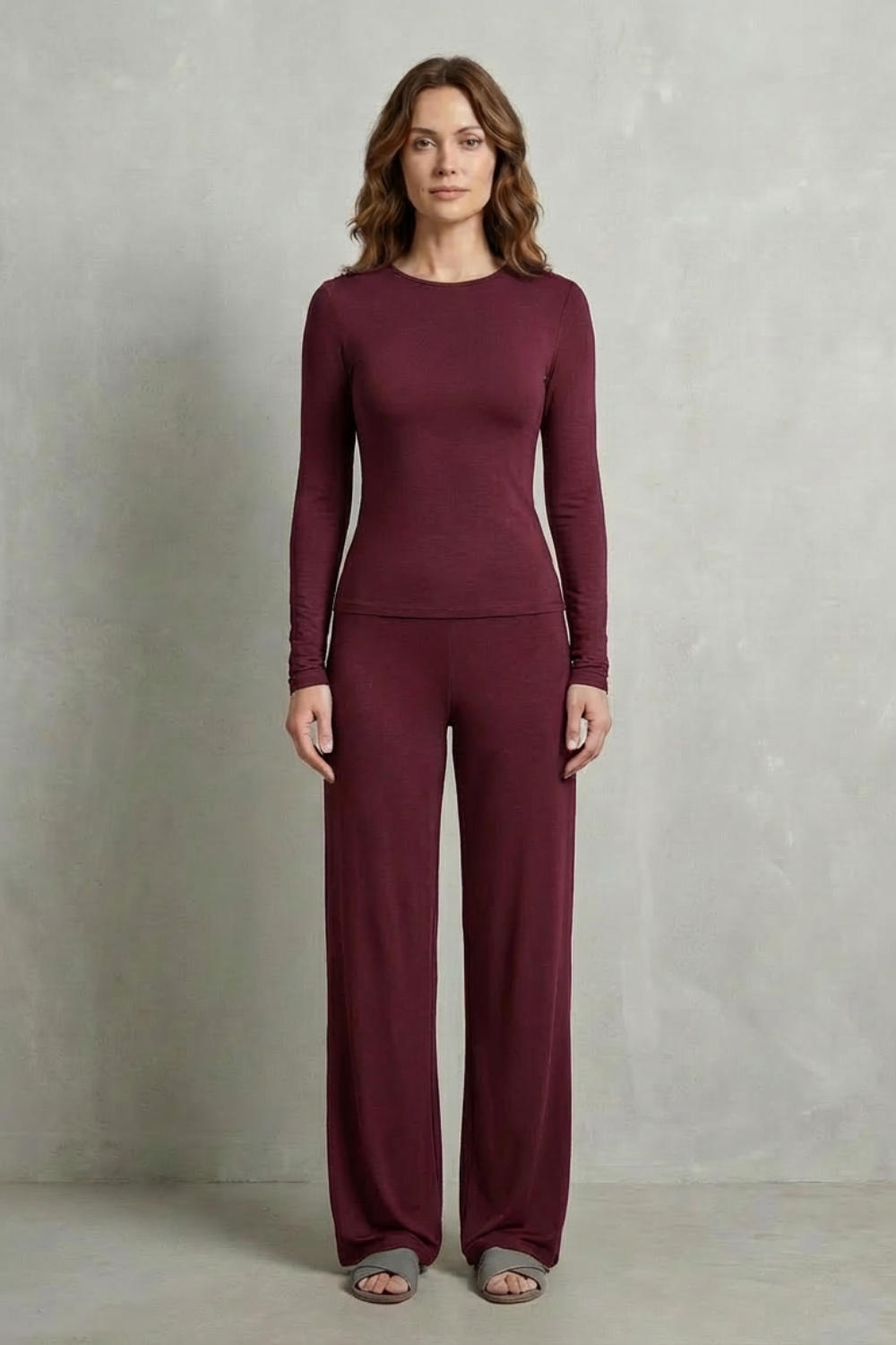 Élan – Sleek Simplicity – Pure Color Wide-Leg Pants Suit