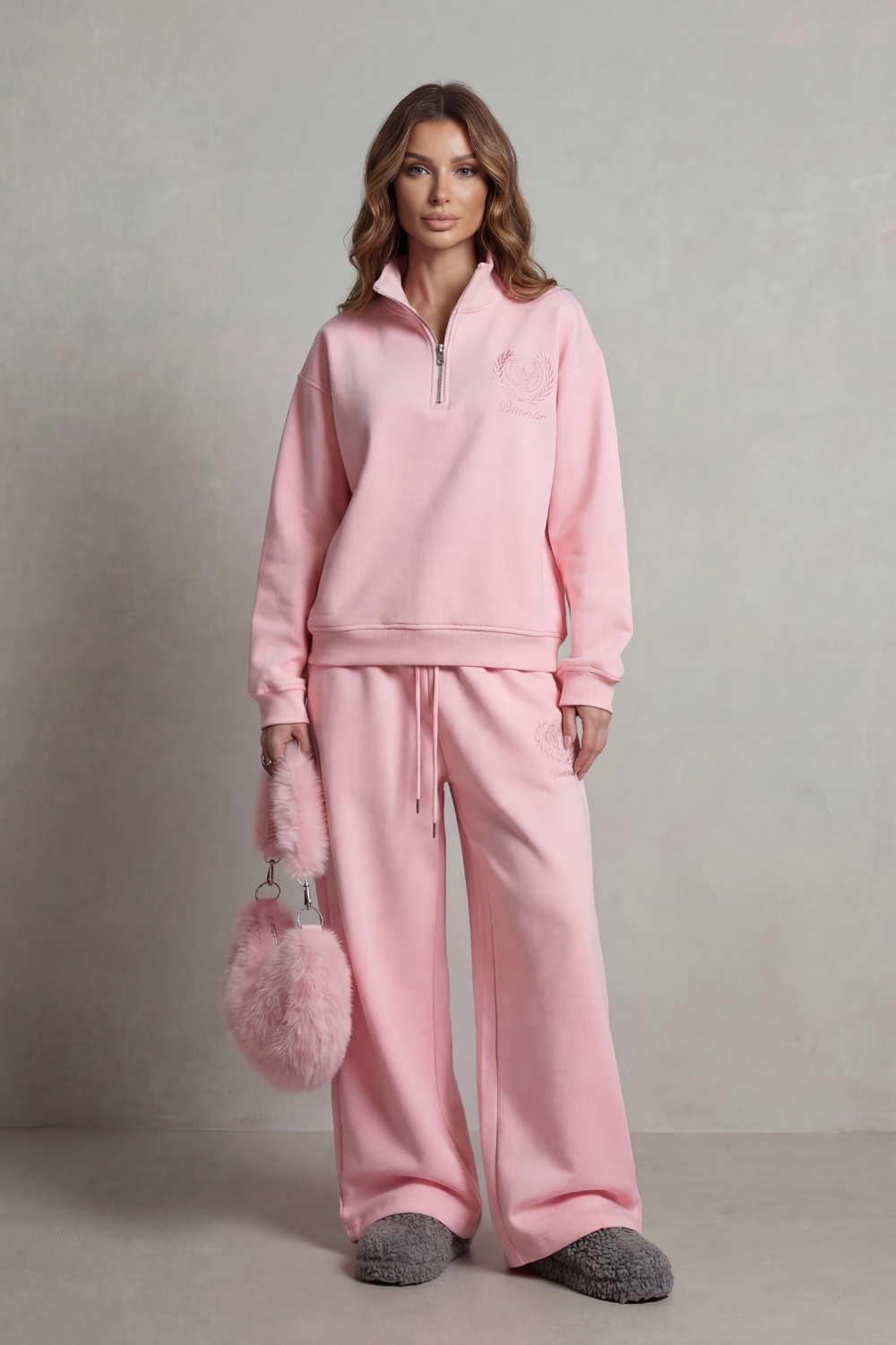 Florevée – Embroidered crest – Zip lounge set