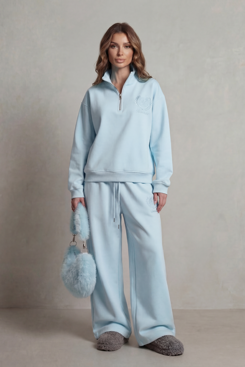 Florevée – Embroidered crest – Zip lounge set