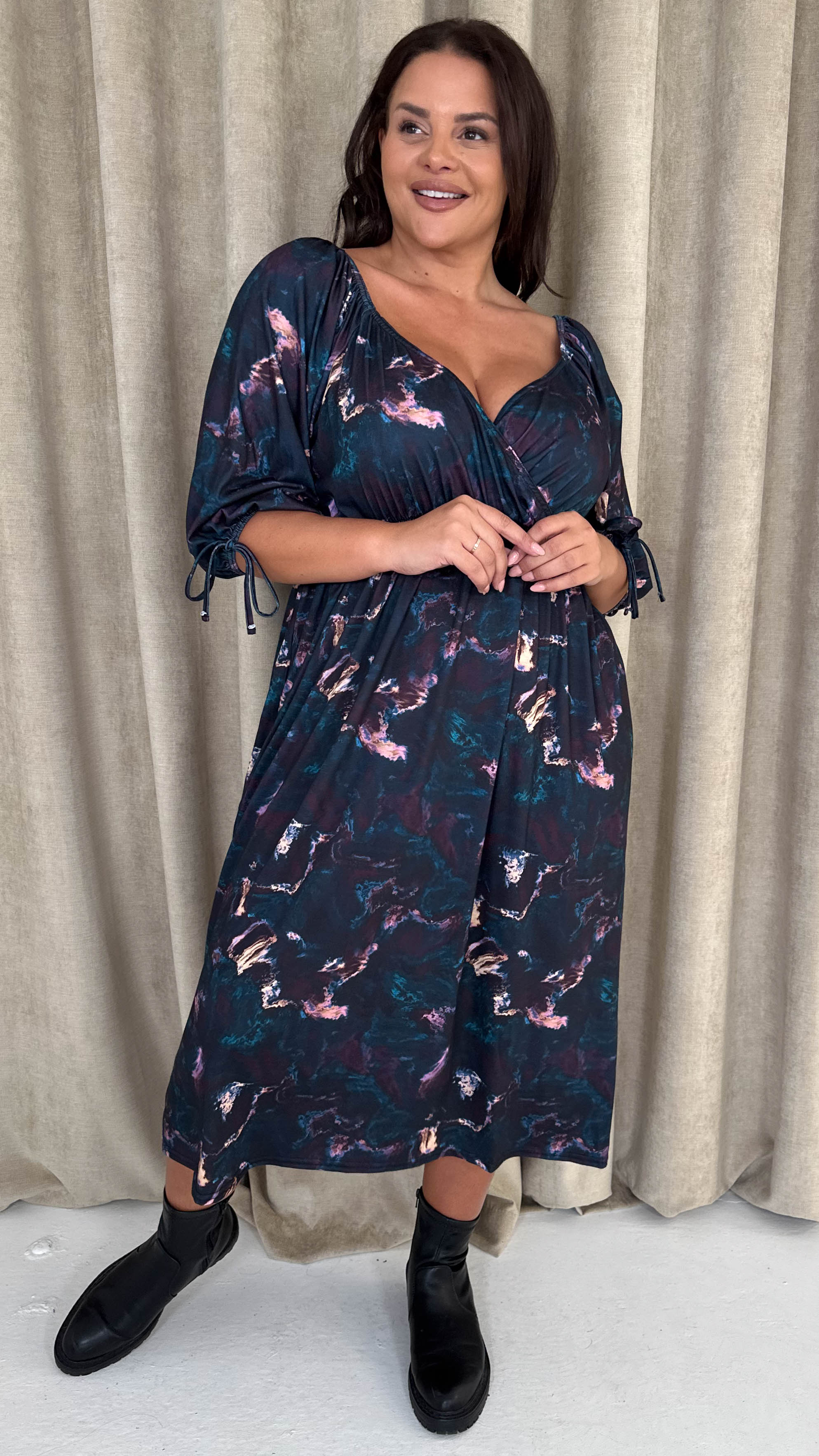 CurveWow Wrap 3/4 Balloon Sleeve Milkmaid Dress Black Marble