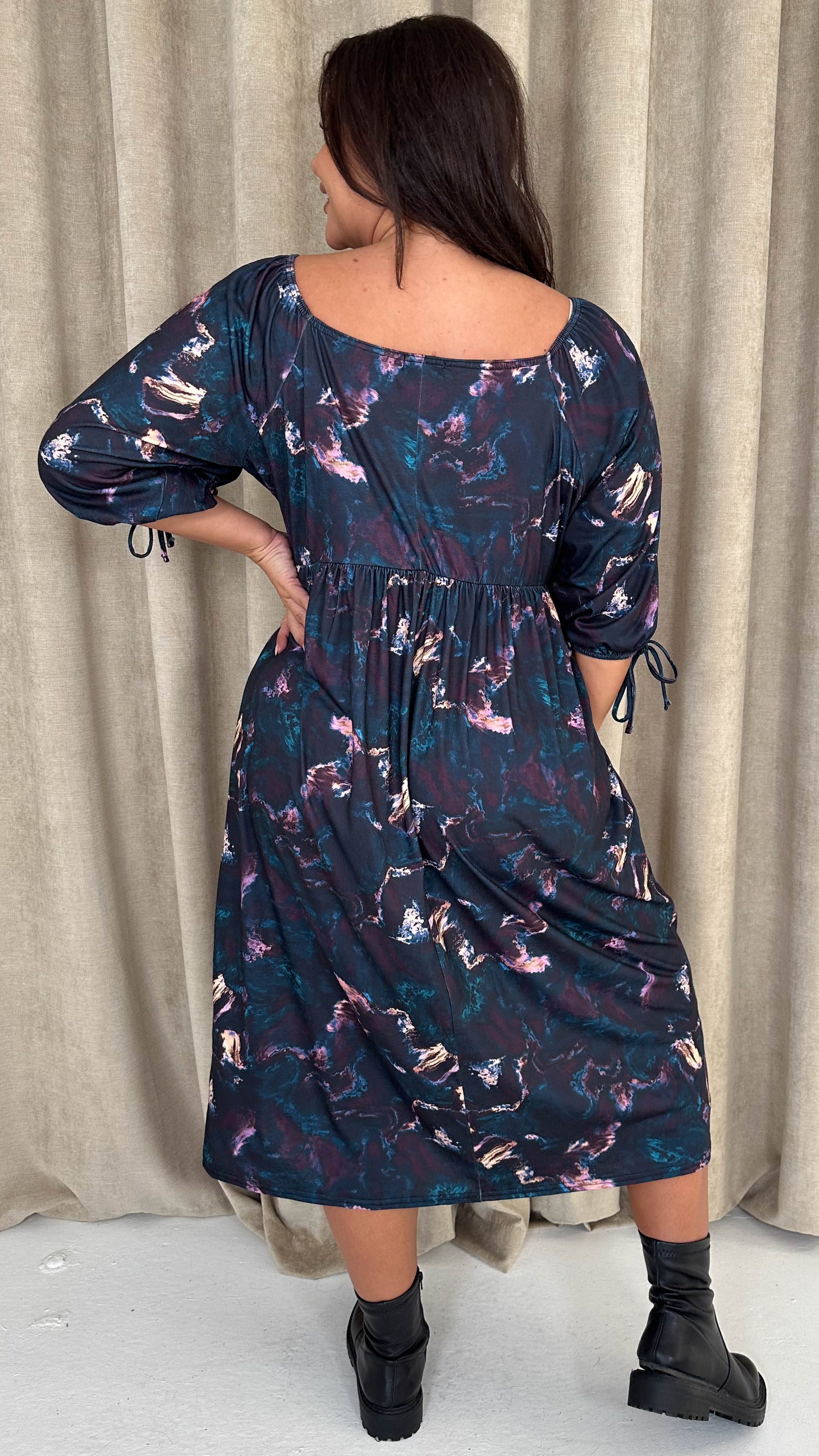 CurveWow Wrap 3/4 Balloon Sleeve Milkmaid Dress Black Marble