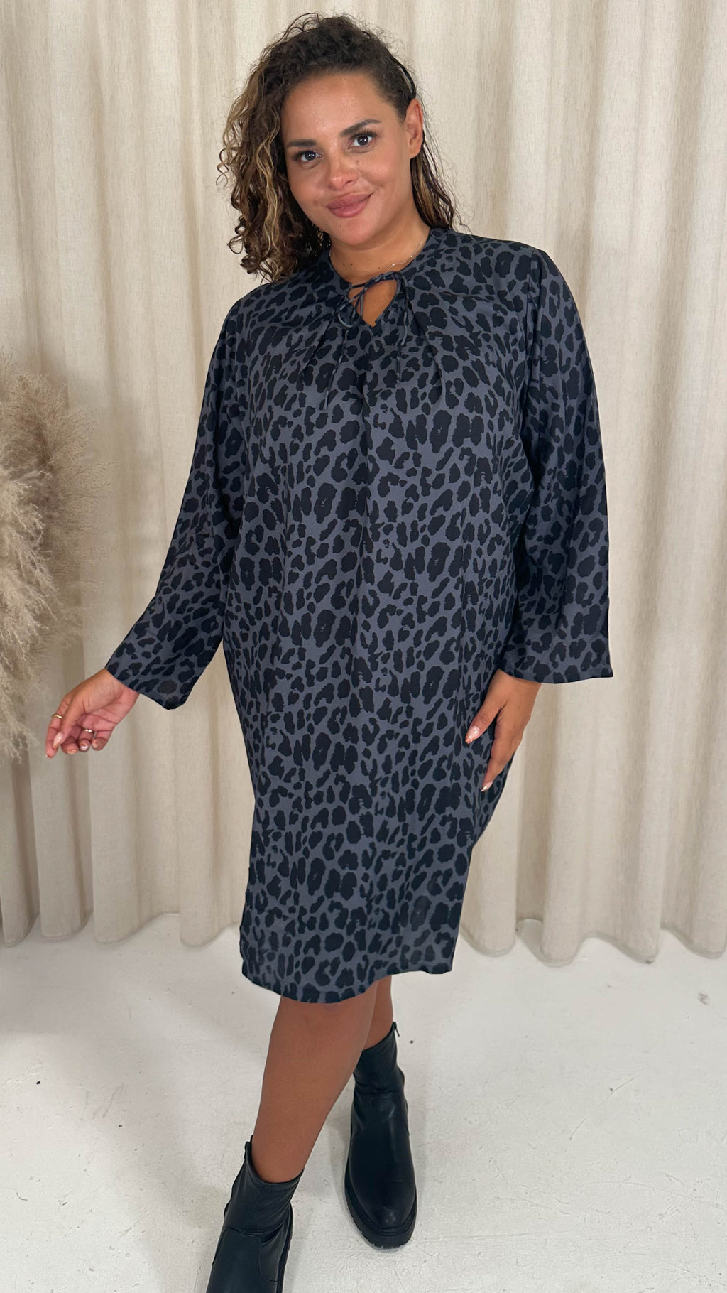 CurveWow Tie Neck Swing Dress Grey Animal