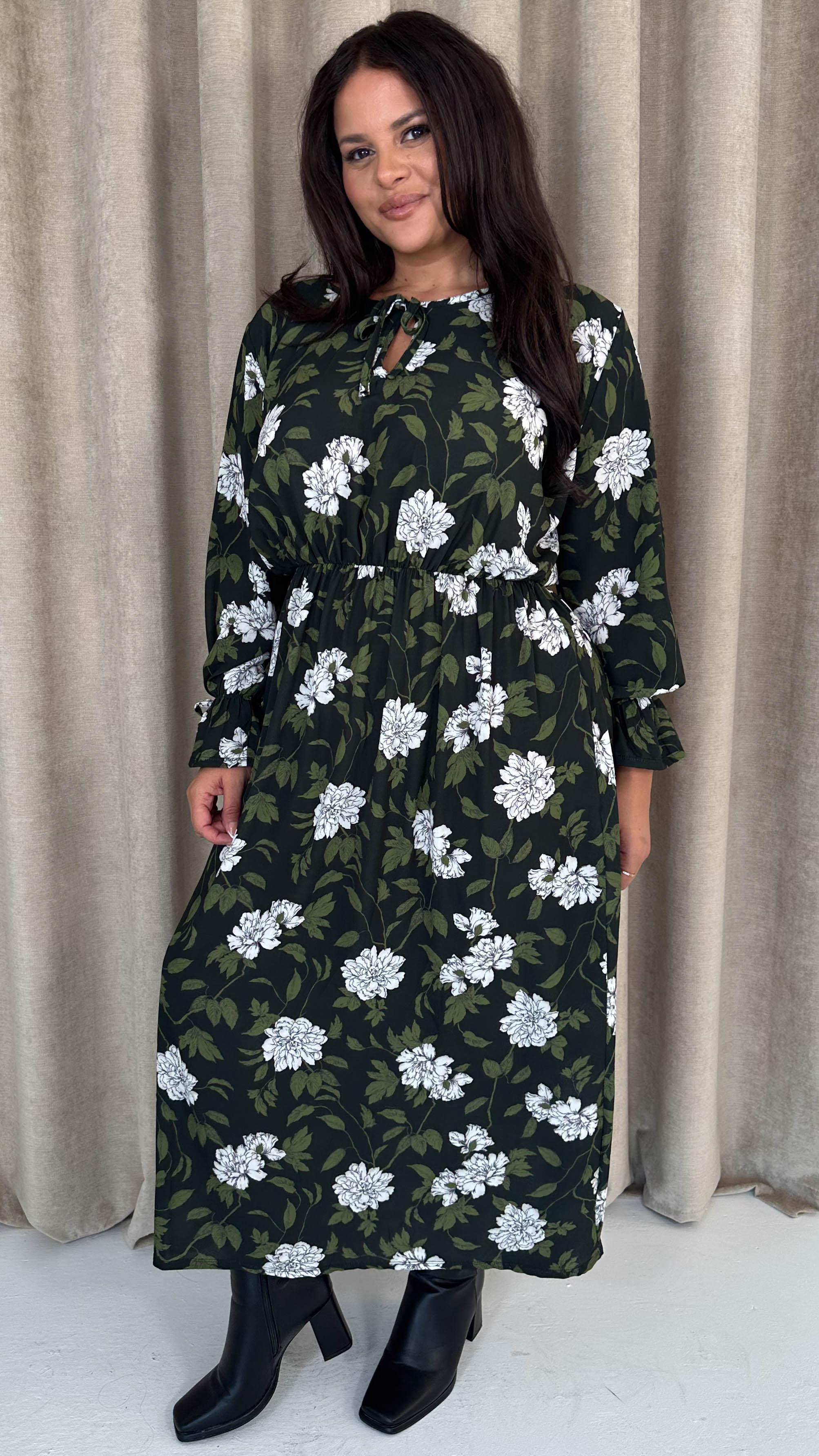 CurveWow Tie Cuff Midaxi Dress Black Floral