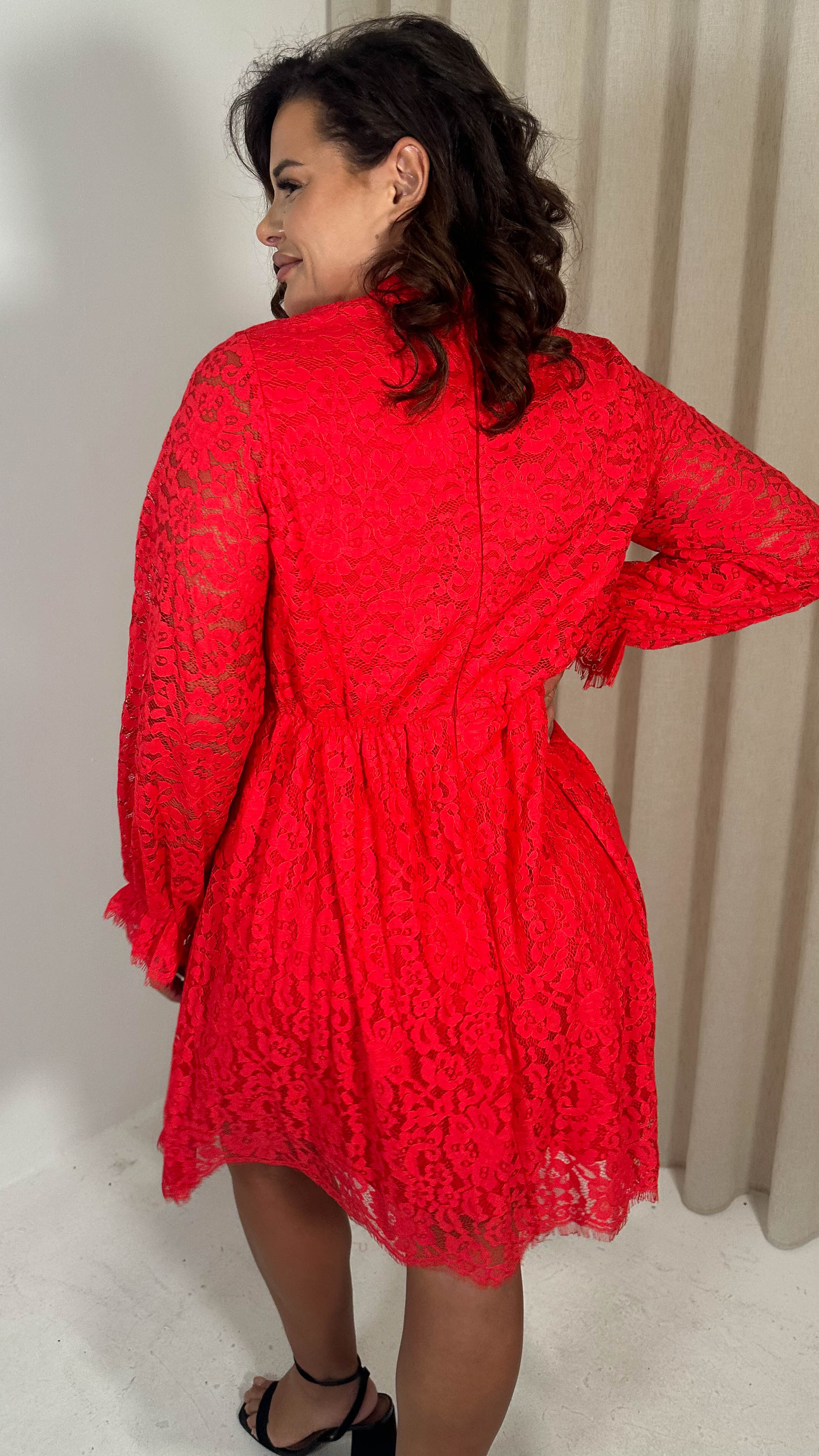 CurveWow Lace Keyhole Shift Dress Red