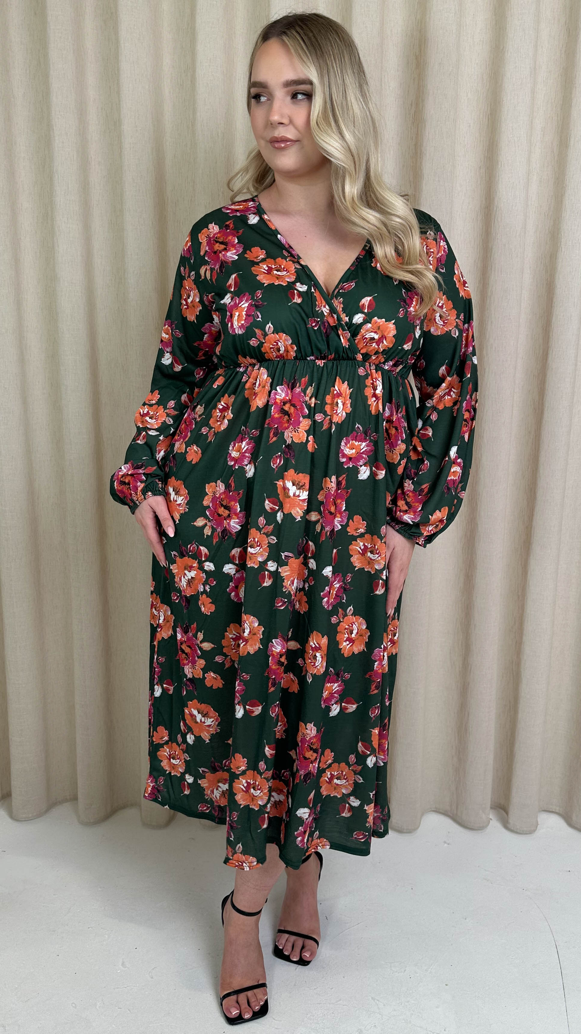 CurveWow Wrap Balloon Sleeve Midaxi Dress Green