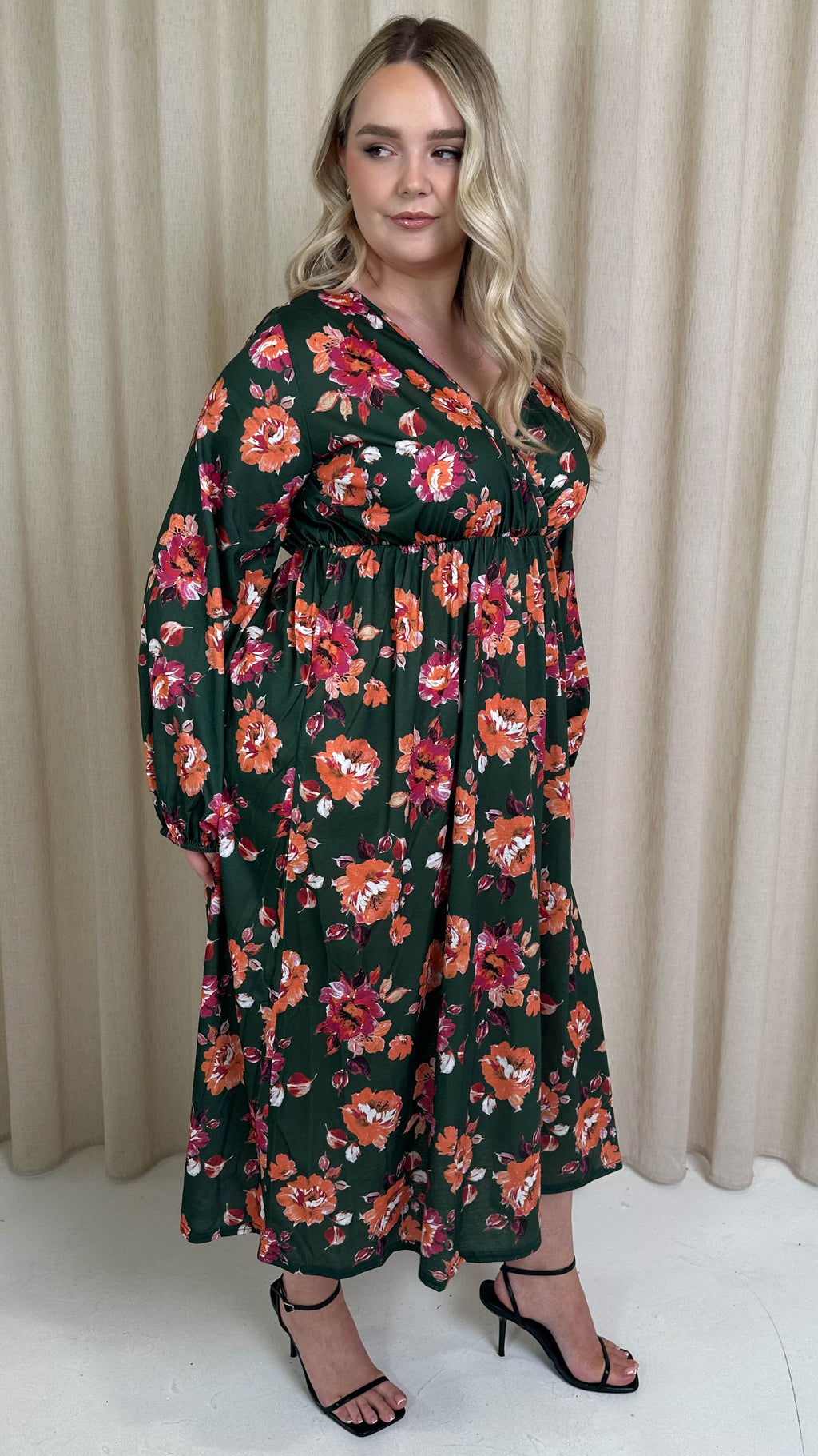 CurveWow Wrap Balloon Sleeve Midaxi Dress Green