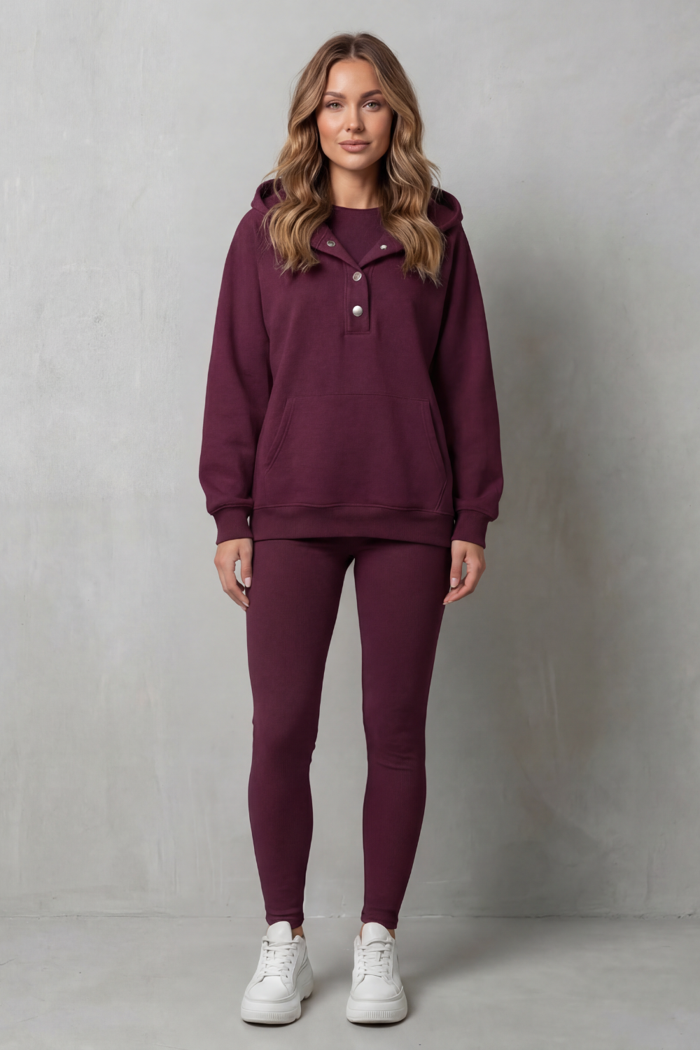 Thalina – Button detail hoodie – Cozy Relaxed Set