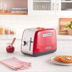 KitchenAid KMT2115ER Toaster with Manual High-Lift Lever, Empire Red