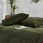 Houseri Velvet Olive Green Duvet Covet King Fluffy Army Green Bedding Flannel Duvet Cover King Size Dark Green Micromink Sherpa Comforter Cover King Warm Blackish Green Fuzzy Duvet Cover King Size