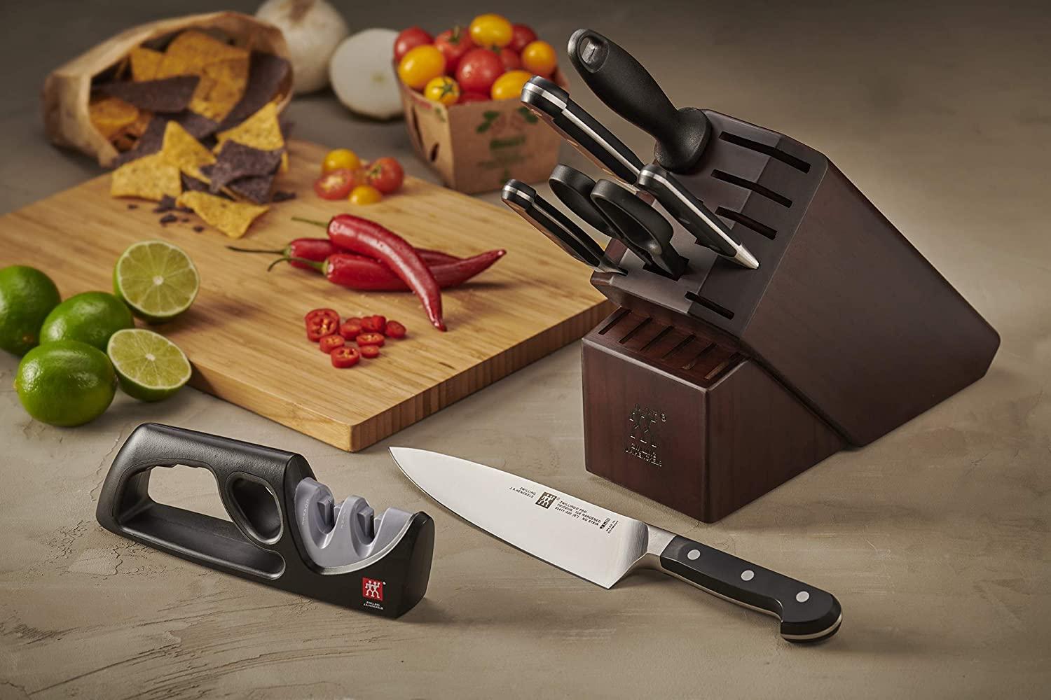 ZWILLING J.A. Henckels ZWILLING Pro 7-pc Knife Block Set, Black/Stainless Steel
