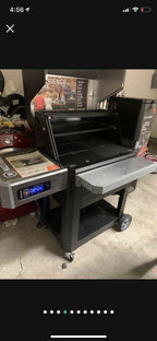 Gravity Series 1050 Digital Charcoal Grill with Smoker - Black